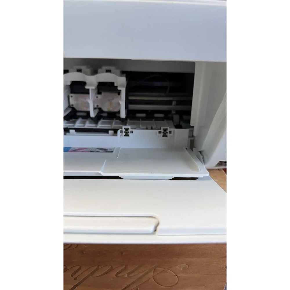 HP DeskJet 2700 All-in-One Wireless Color Inkjet Printer White Grey 7HC67A